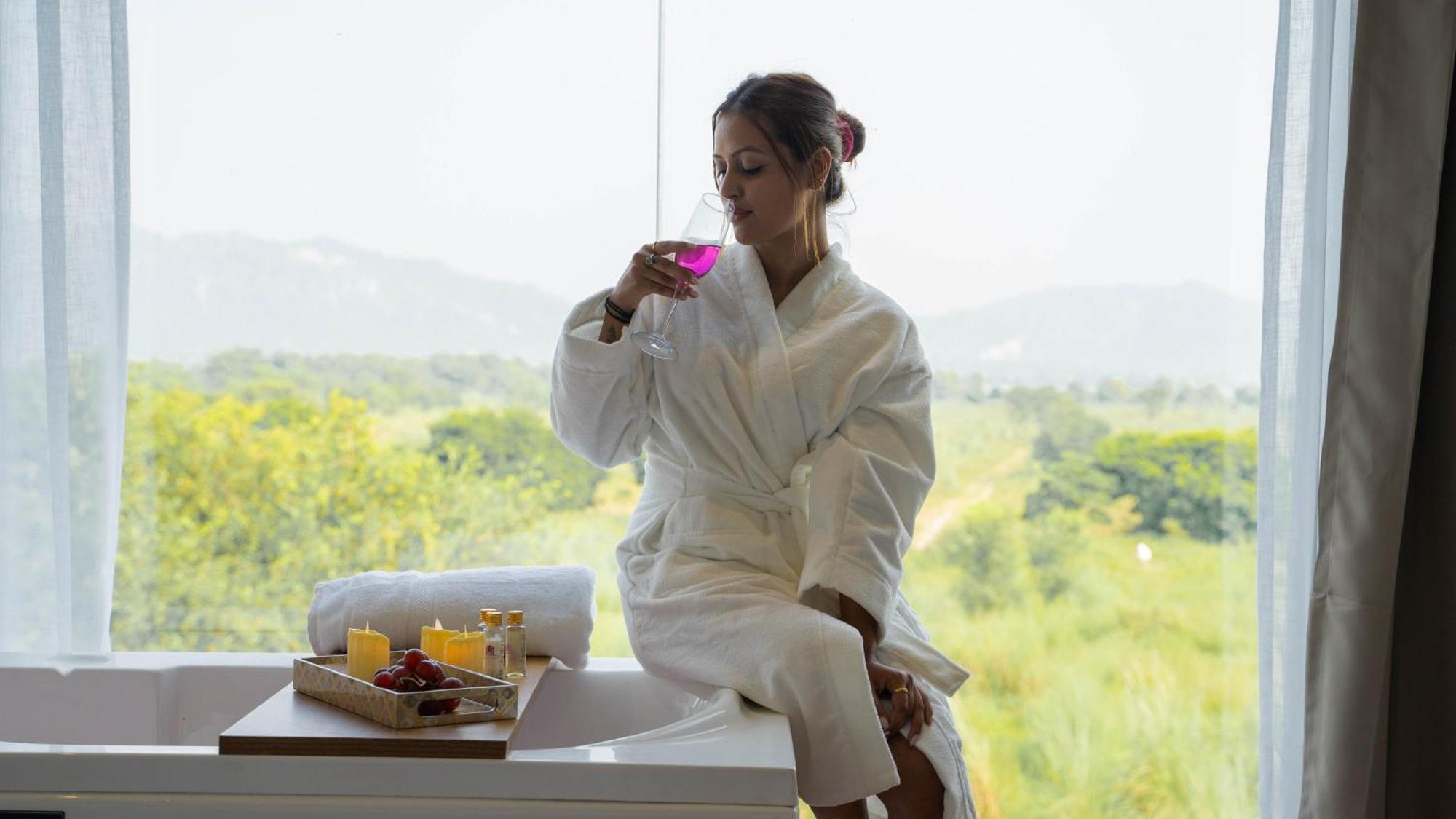 The Ganges Riverside Escape With A Private Ghat ハリドワール 部屋 写真