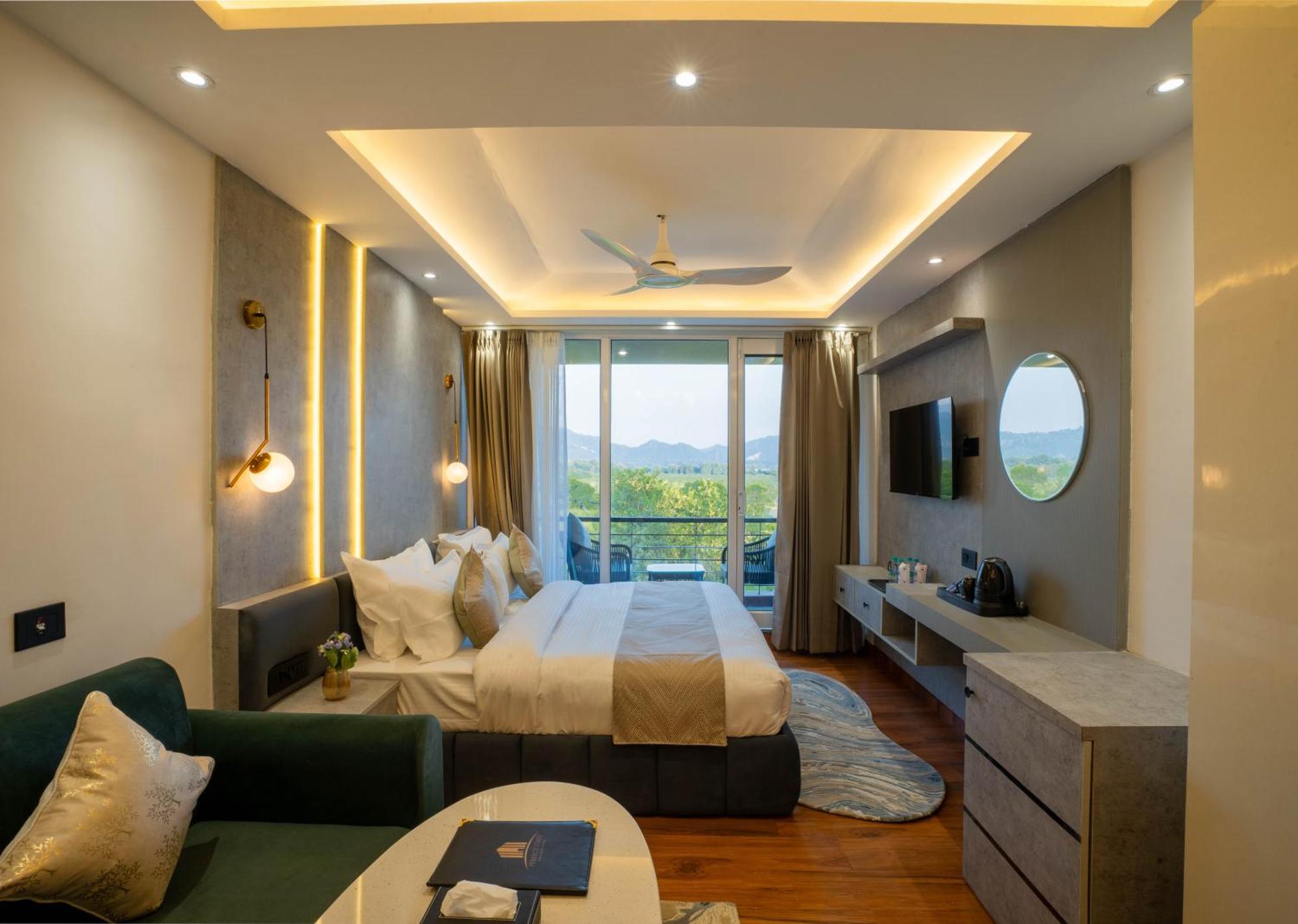 The Ganges Riverside Escape With A Private Ghat ハリドワール 部屋 写真
