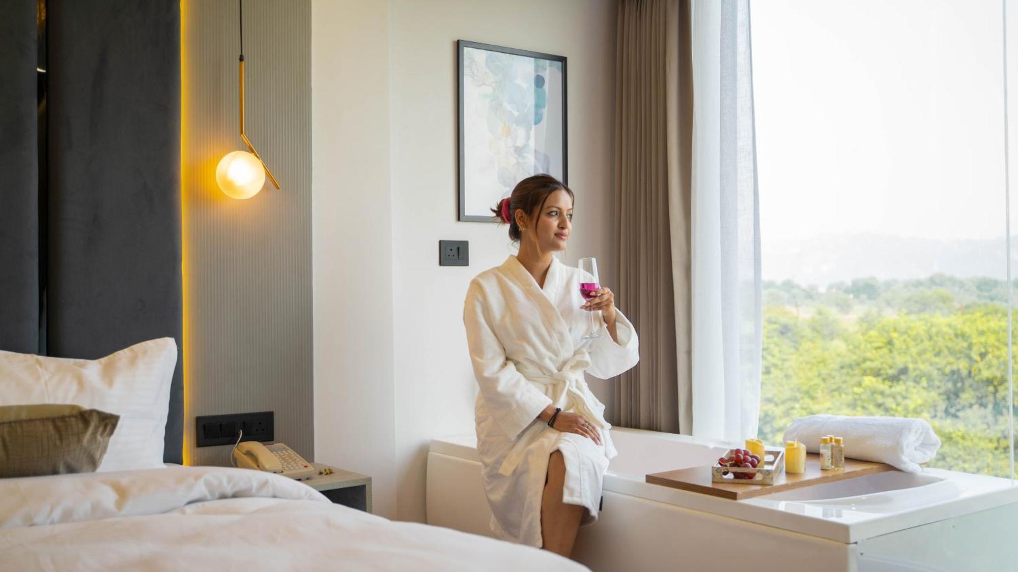 The Ganges Riverside Escape With A Private Ghat ハリドワール 部屋 写真